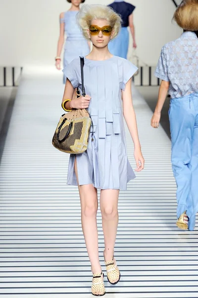 Look 35